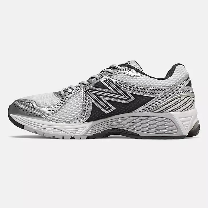 New Balance "860V2

"
