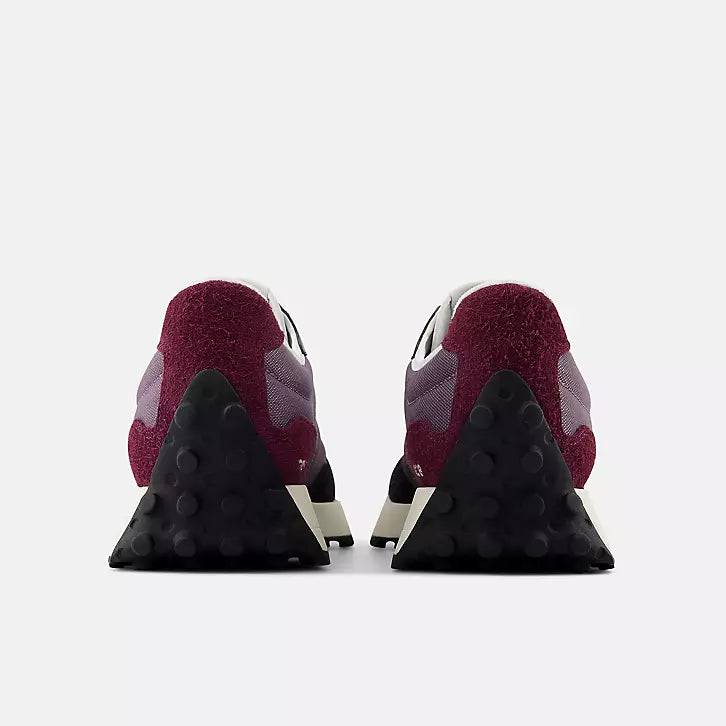 New Balance " 327"